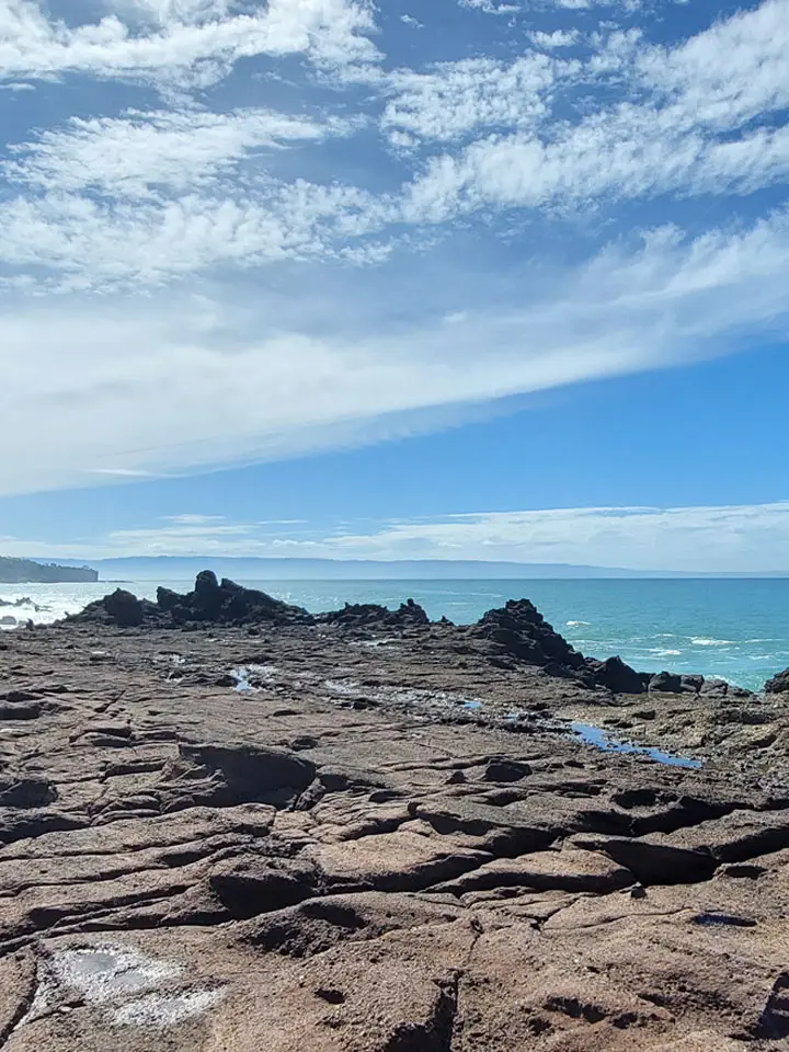 Pantai Karang Taraje